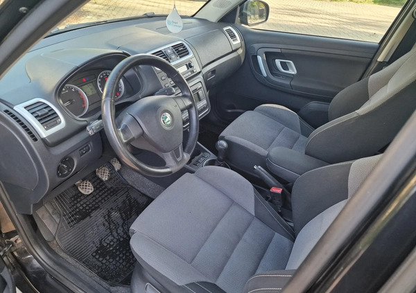 Skoda Fabia cena 17999 przebieg: 168000, rok produkcji 2008 z Wrocław małe 211